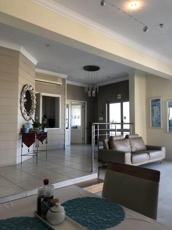 Oceansnest Guest House Bloubergstrand Exteriör bild