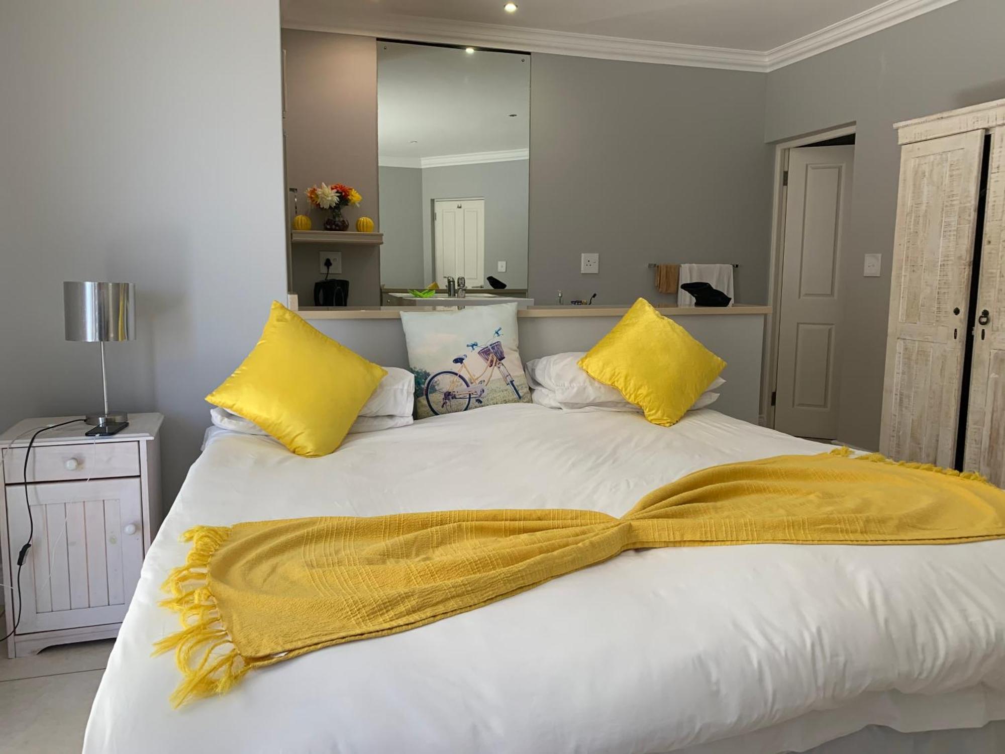 Oceansnest Guest House Bloubergstrand Exteriör bild