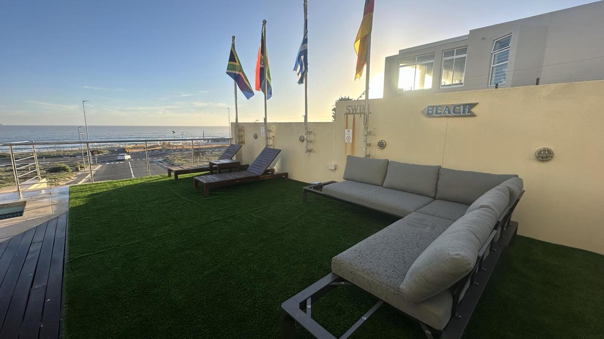Oceansnest Guest House Bloubergstrand Exteriör bild