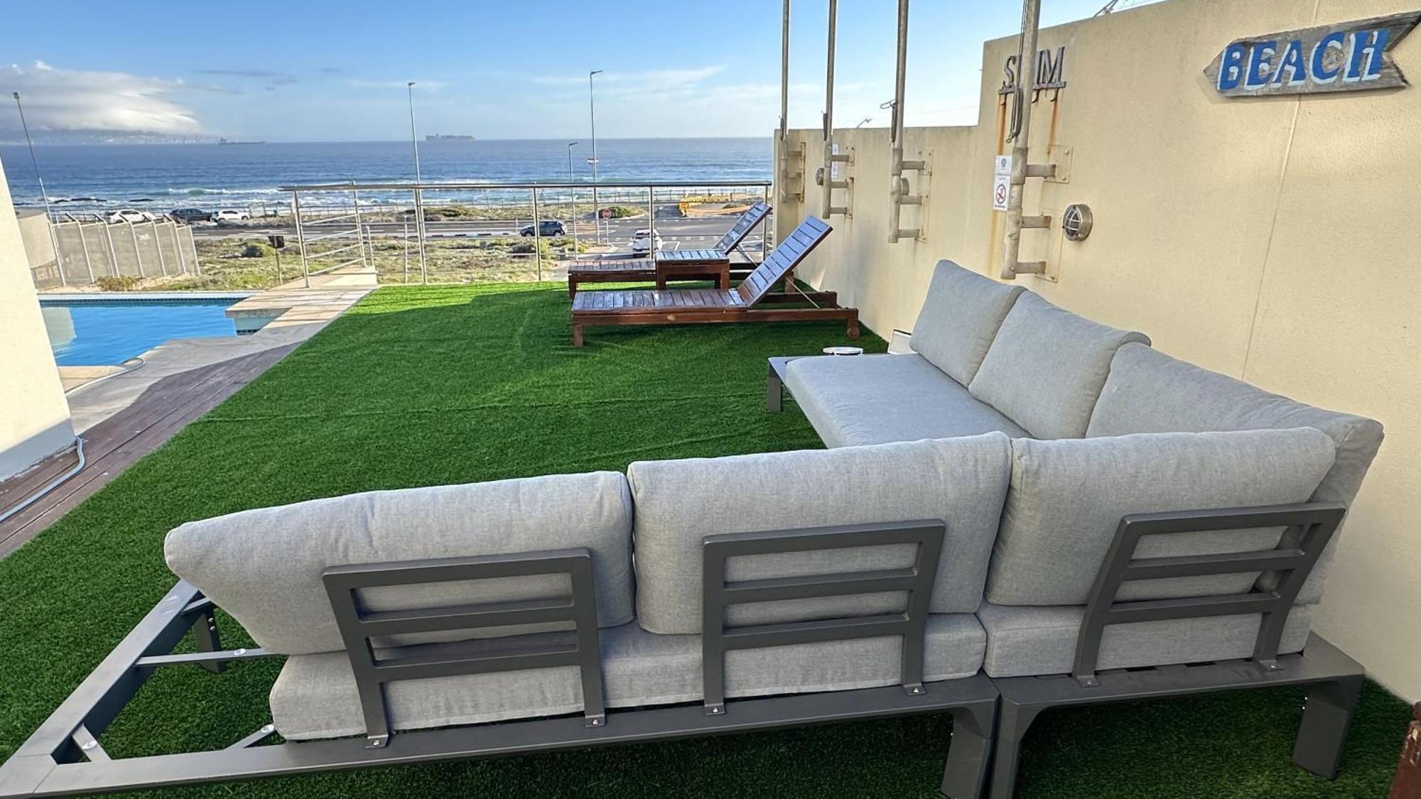 Oceansnest Guest House Bloubergstrand Exteriör bild